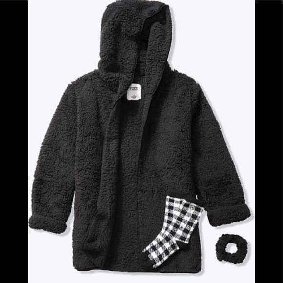 Pink Victoria’s Secret Cozy Sherpa Cardigan Set NWT - Picture 2 of 7